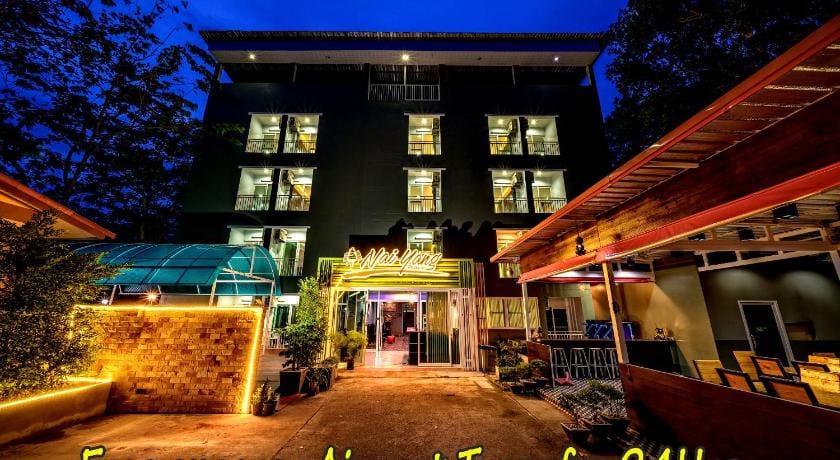 Nai Yang Place - Phuket Airport Hotel in Mai Khao