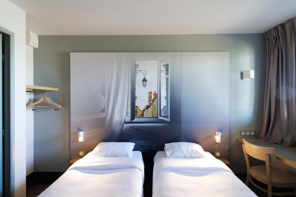 B&B HOTEL CHATEAUROUX Aéroport Hotel in Centre-Val de Loire