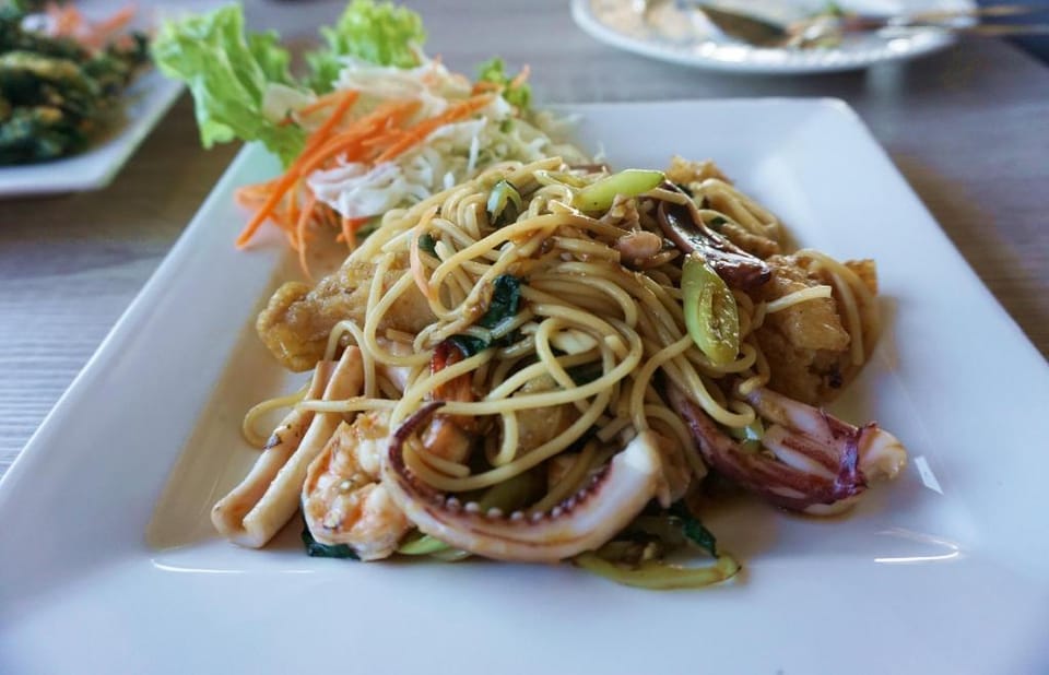 Arnarjak Resort Resort in Laos