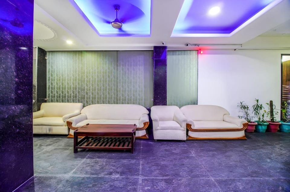 Hotel Rampal Palace Hotel in New Delhi
