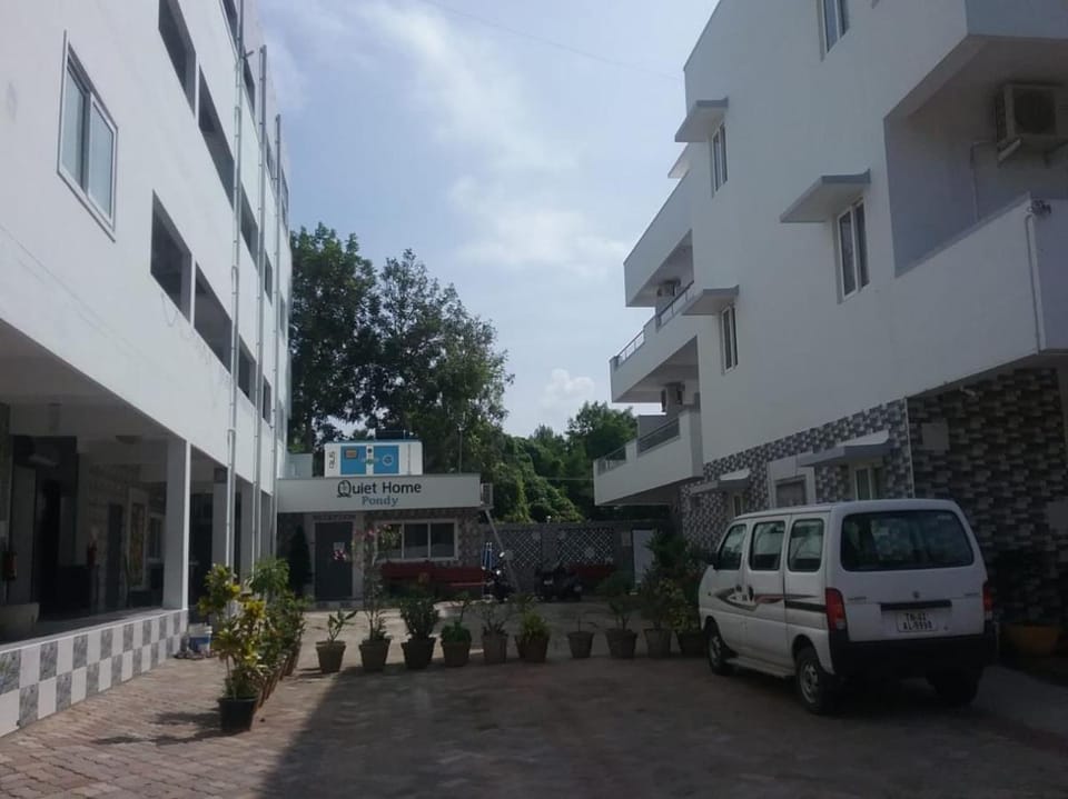 Quiet Home Bed and Breakfast in Puducherry, India