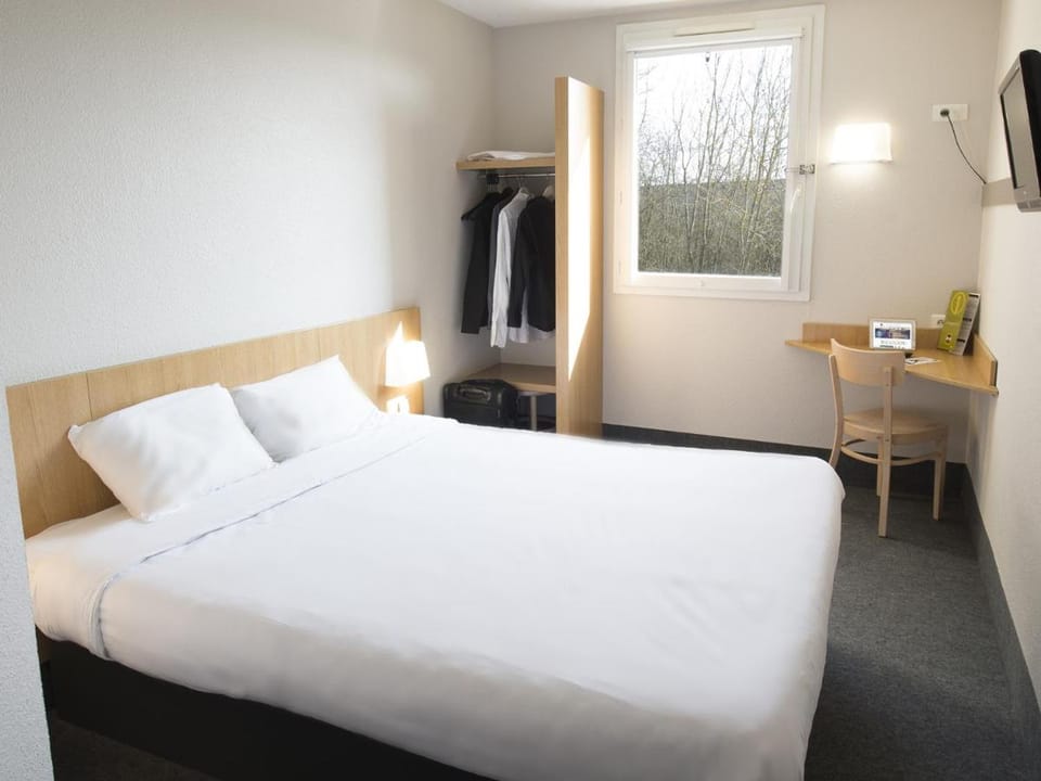 B&B HOTEL Auxerre Monéteau Hotel in Bourgogne-Franche-Comté