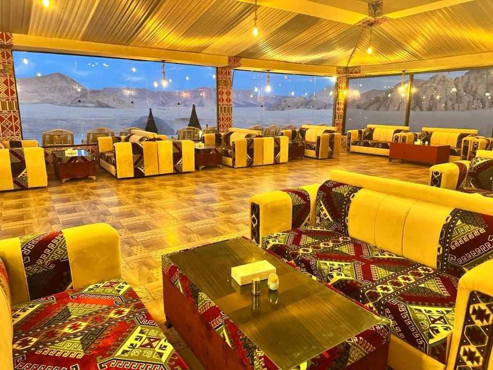 Hasan Zawaideh luxury camp 2 Luxury tent in Africa