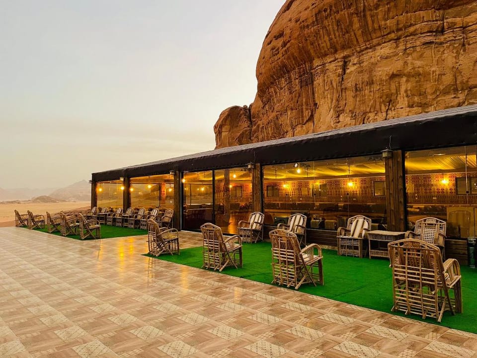 Hasan Zawaideh luxury camp 2 Luxury tent in Africa