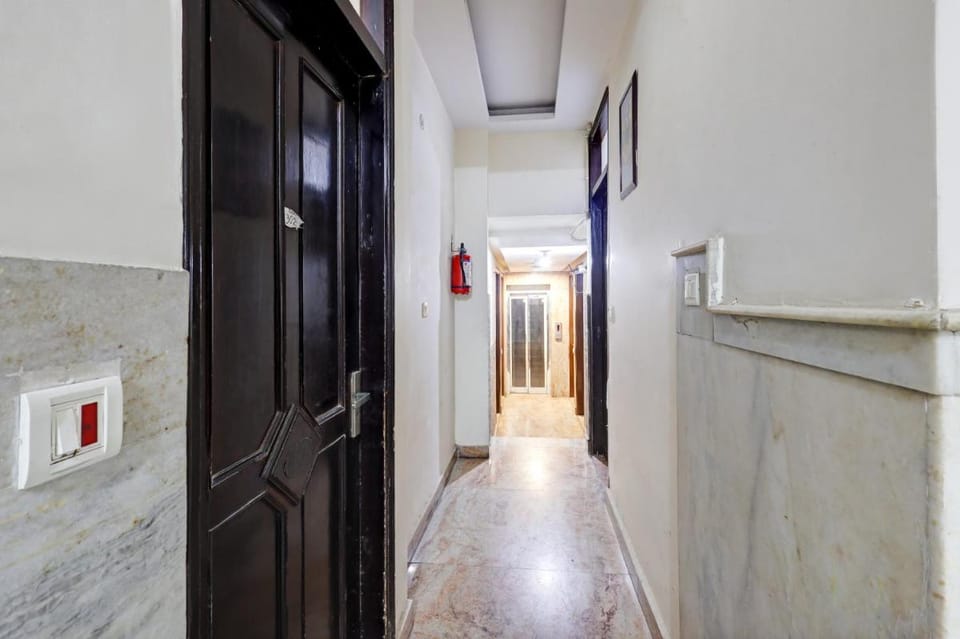 Hotel Tashkent Palace - Walk in from New Delhi Station & Metro Station Hotel in New Delhi