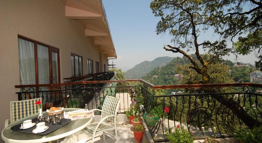 Madhuban Sarovar Portico Mussoorie Hotel in Uttarakhand