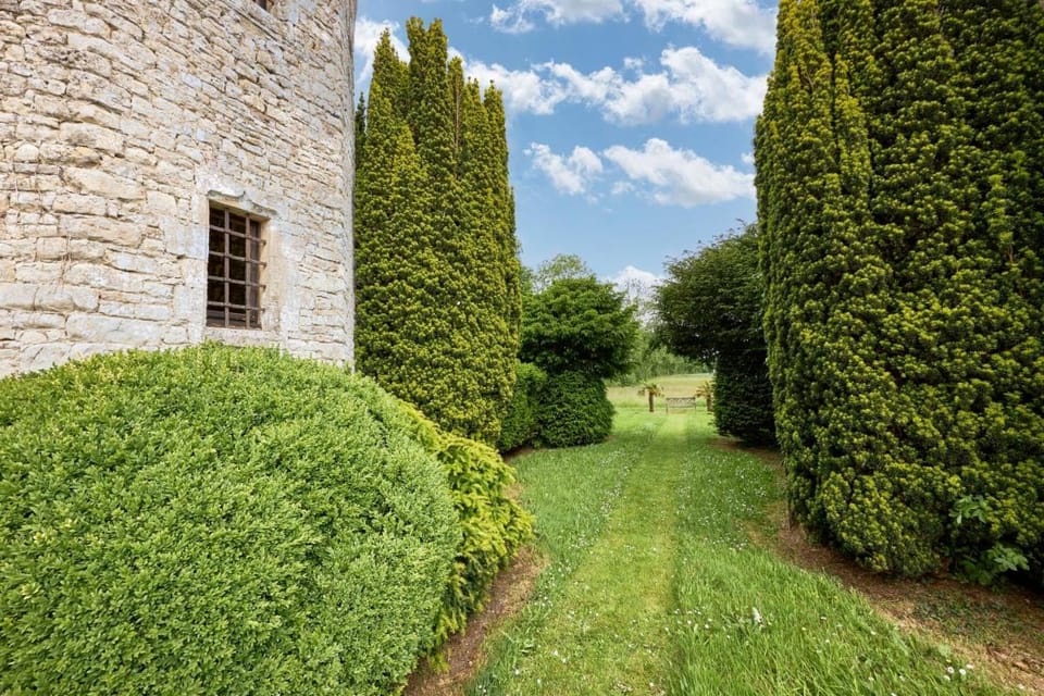 MANOIR du QUESNAY Bed and Breakfast in Normandy