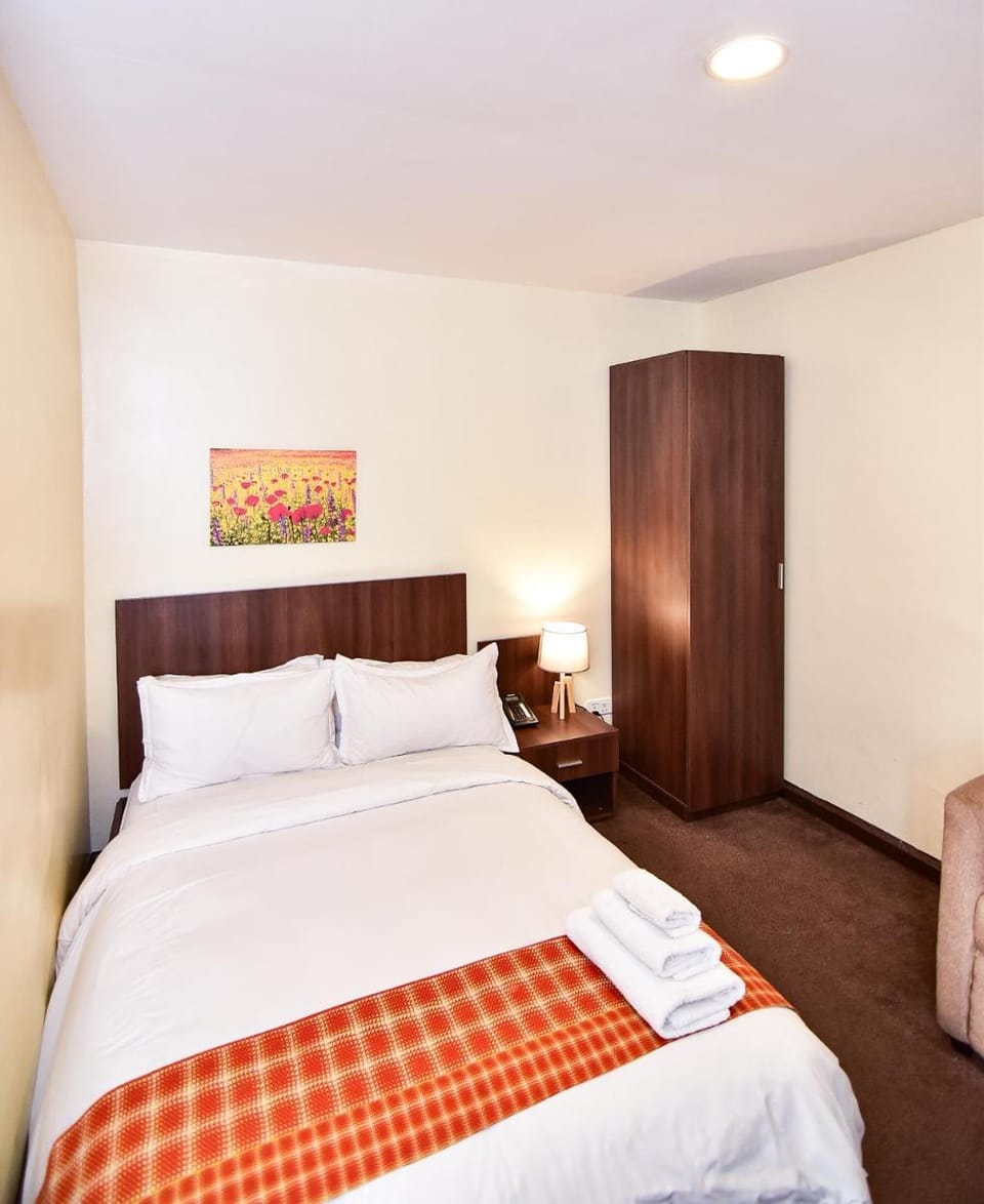 Sinclair Guest House Hotel in Abuja