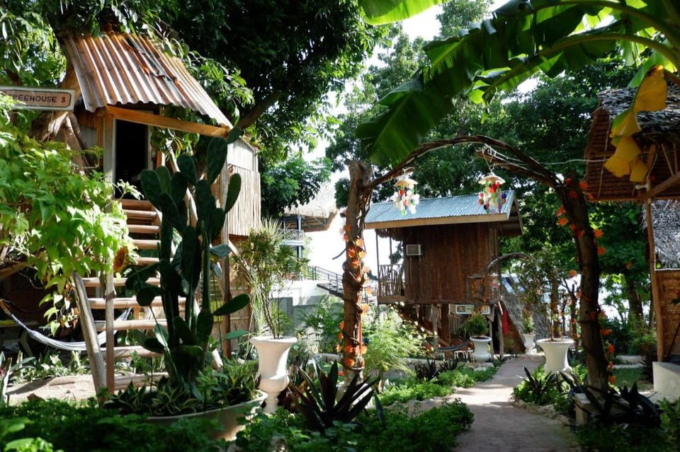 Stay N Save B&B Bed and Breakfast in Oslob