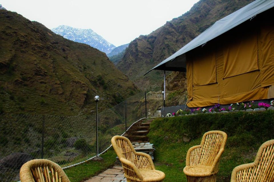 CampLungta Luxury tent in Punjab, India