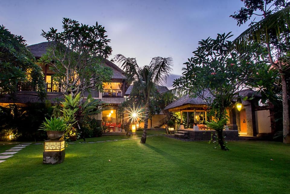 Manzelejepun Luxury Villa & Pavilion Hotel in Denpasar