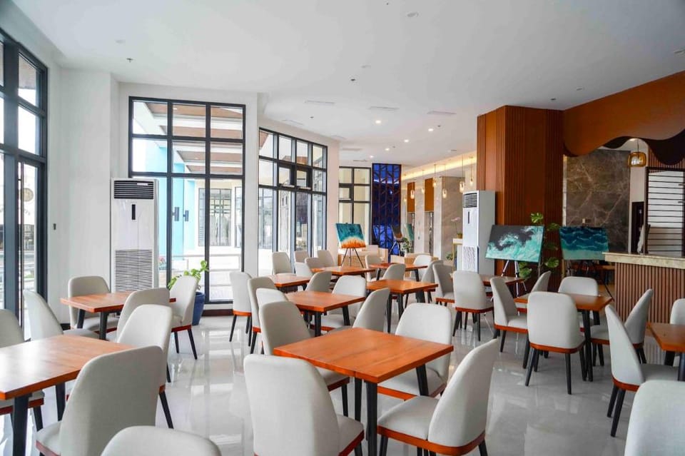 Puerto de San Juan Beach Resort Hotel and Residences Hotel in San Juan