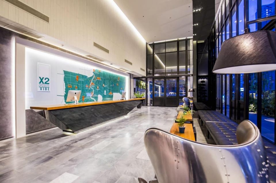 Cross Vibe Bangkok Sukhumvit (formerly X2 Vibe Bangkok Sukhumvit ) (SHA Plus) Hotel in Bangkok