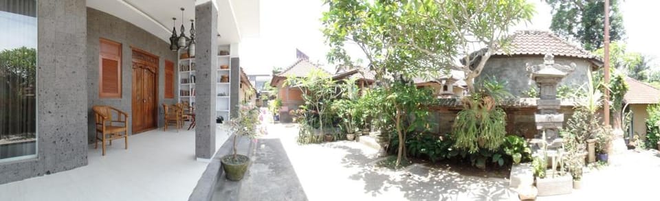Manikan House Bed and Breakfast in Payangan