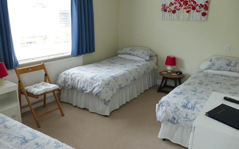 The Willows Bed and Breakfast in North Dorset District