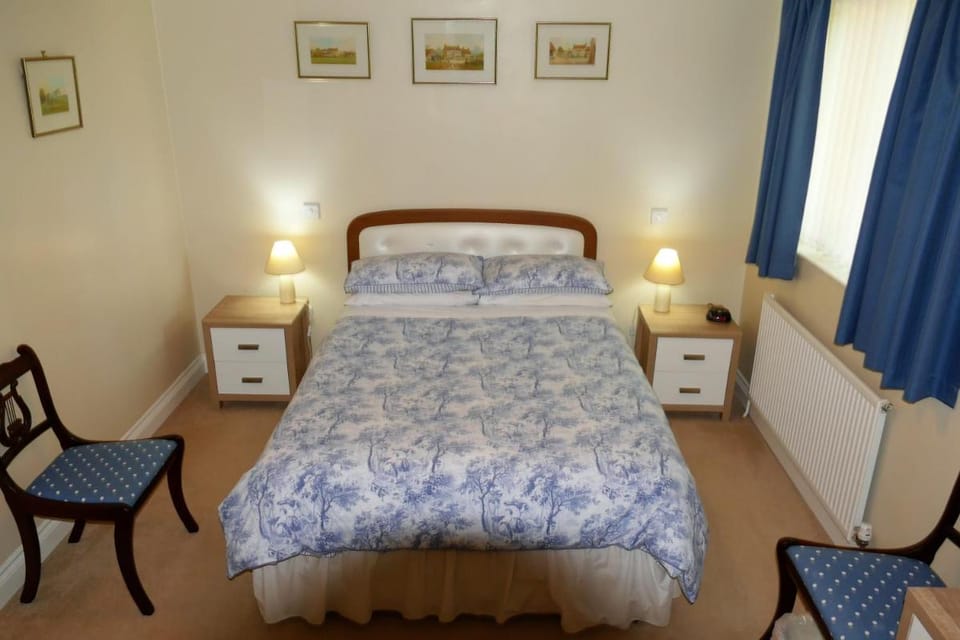 The Willows Bed and Breakfast in North Dorset District
