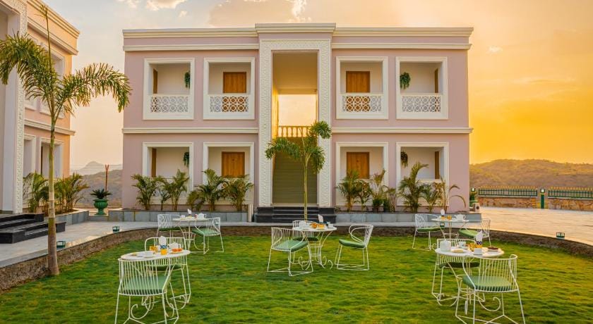 Tree of Life Vantara Resort & Spa, Udaipur Resort in Rajasthan