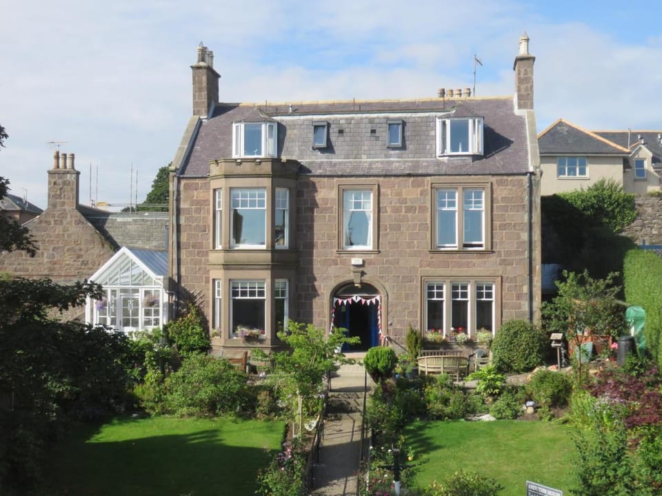 Arduthie House Bed and Breakfast in Stonehaven
