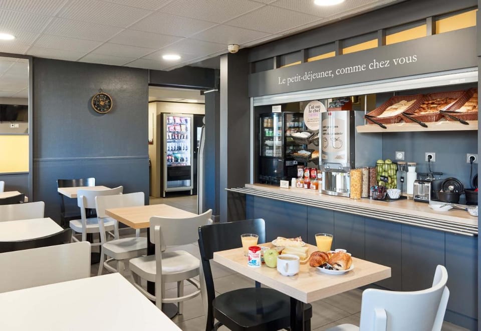 B&B HOTEL Corbeil-Essonnes Hotel in Corbeil-Essonnes