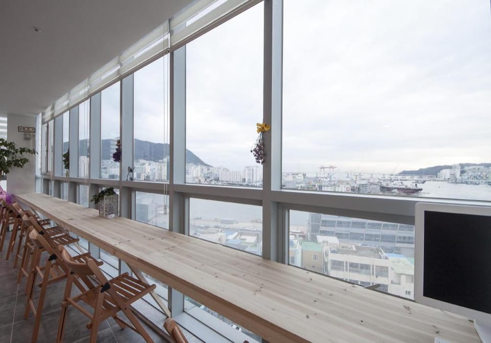 K-GUESTHOUSE Premium Nampo 1 Bed and Breakfast in Busan
