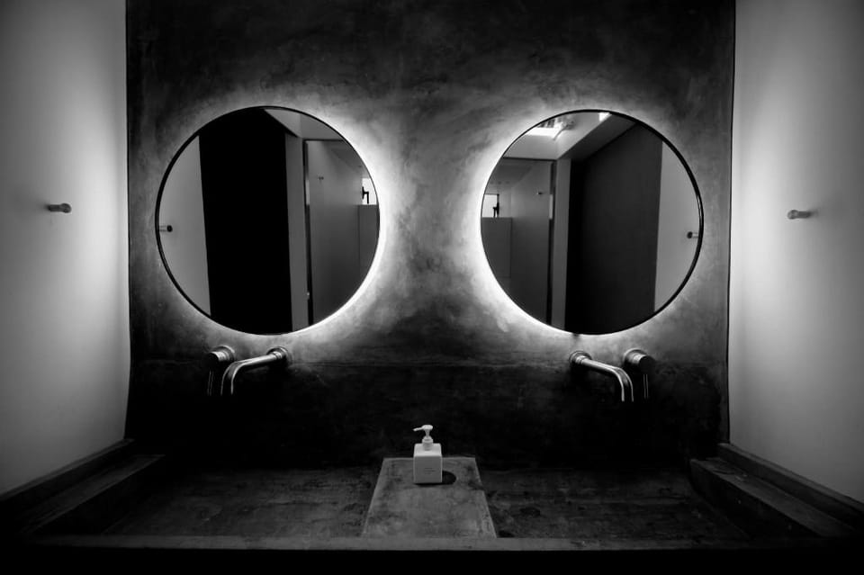 SLEEEP HKG Gough St Capsule hotel in Hong Kong