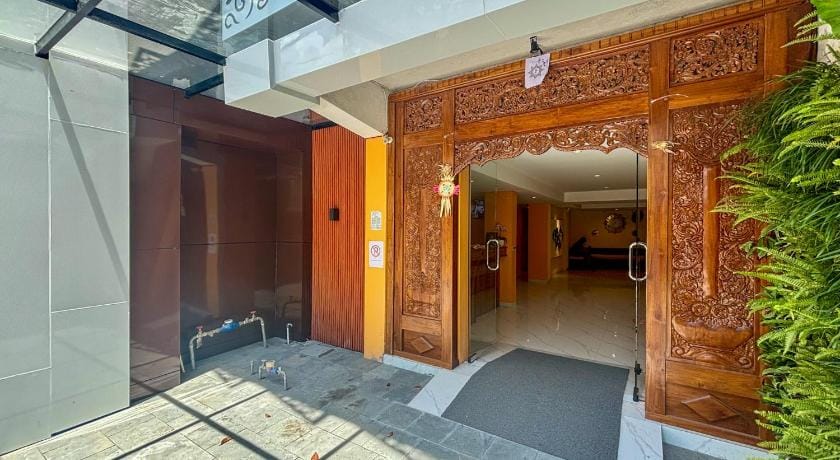 AB Hotel Kuta Hotel in Kuta