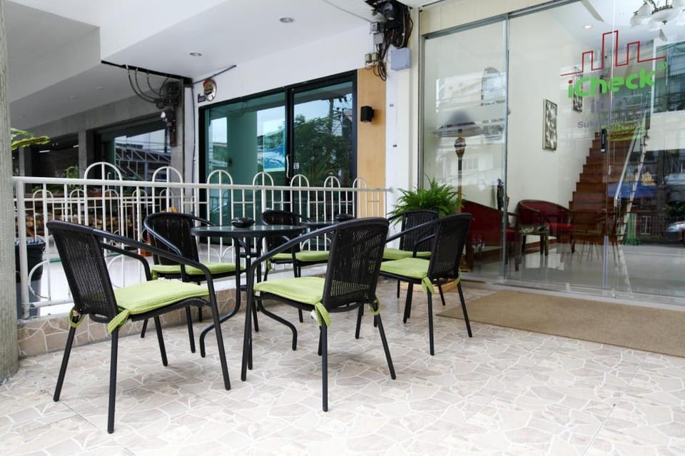 iCheck inn Sukhumvit 22 Hotel in Bangkok