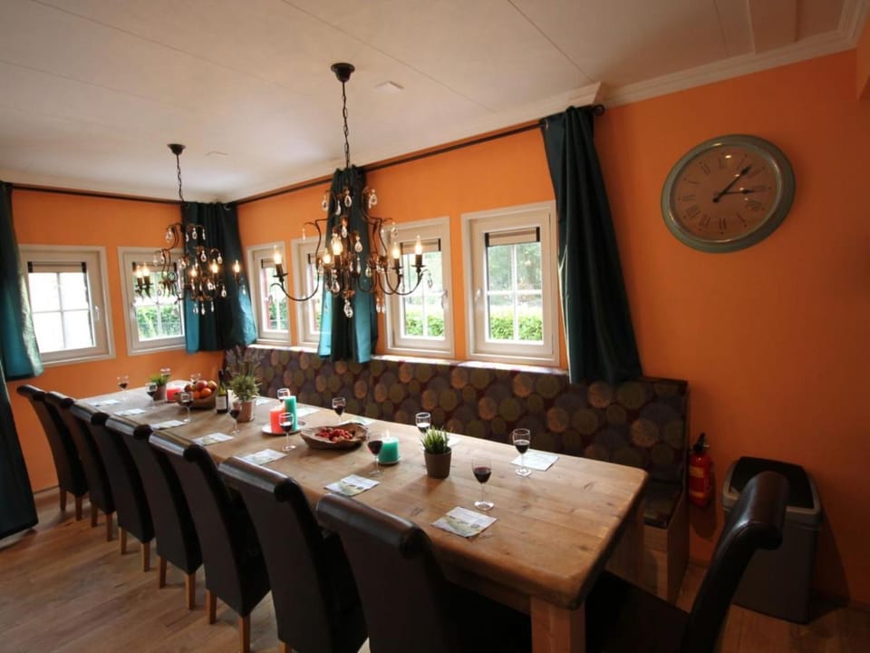 Villa in De Bult with modern comforts Villa in Drenthe (province)