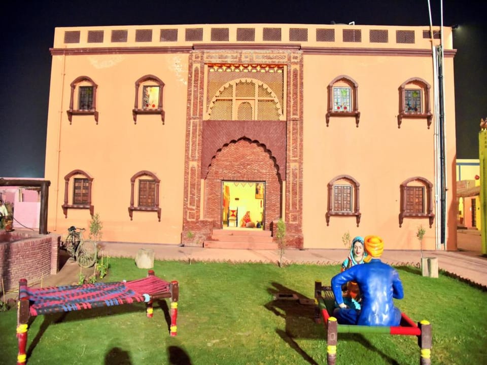 Sadda Pind Hotel in Punjab, India