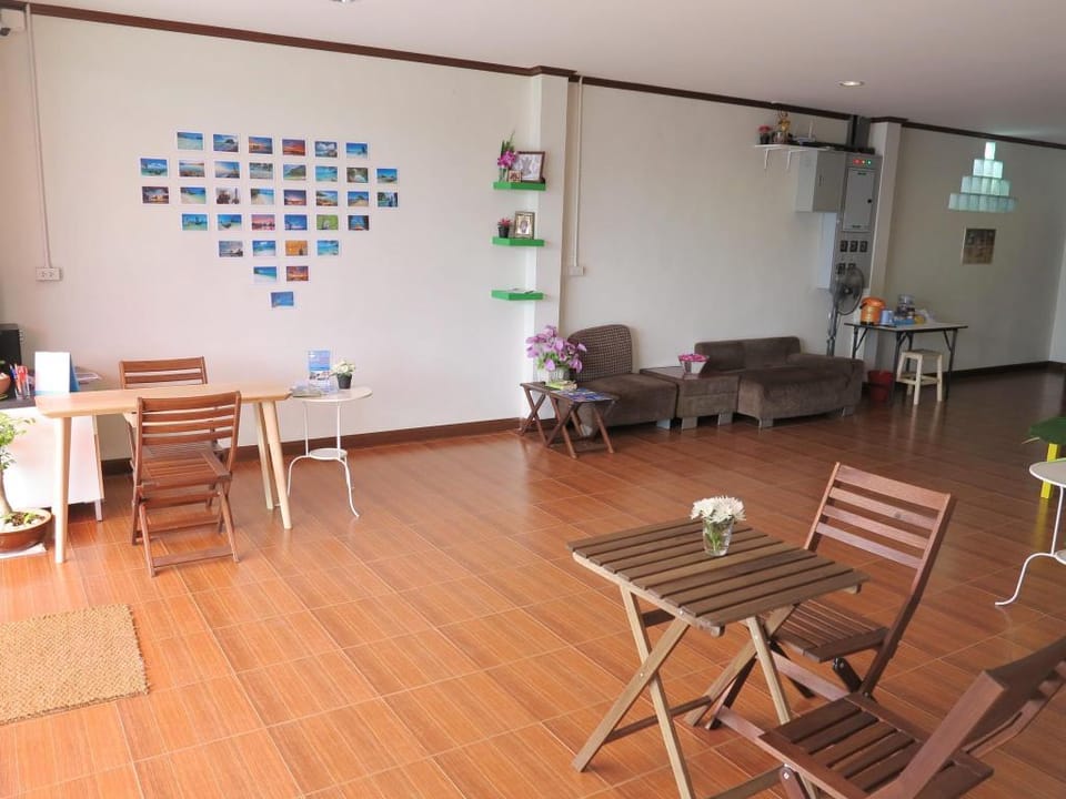 Pro Chill Krabi Guesthouse Hotel in Krabi Changwat