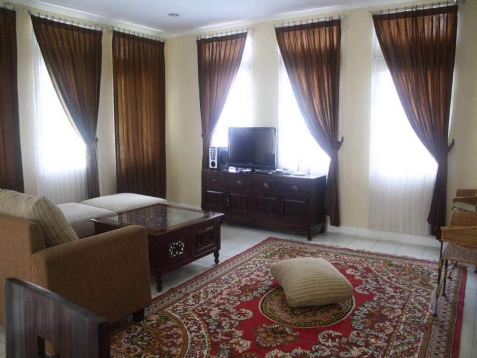 Villa Sofia Kota Bunga Puncak Hotel in West Java