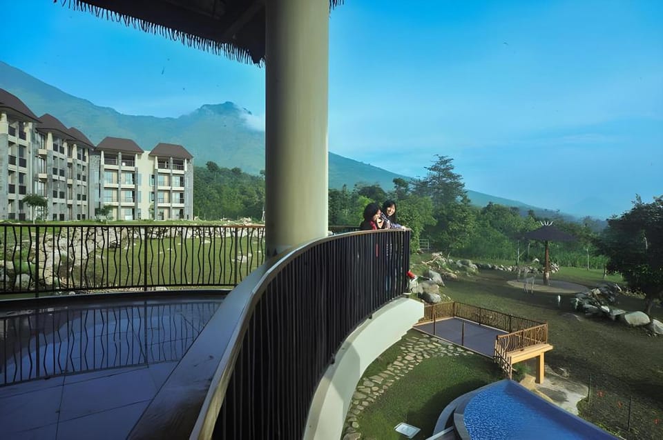 Baobab Safari Resort Hotel in East Java