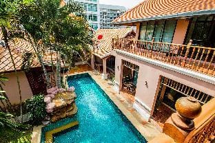 Pratamnak villa 10BR with privater pool Villa in Pattaya City