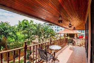 Pratamnak villa 10BR with privater pool Villa in Pattaya City