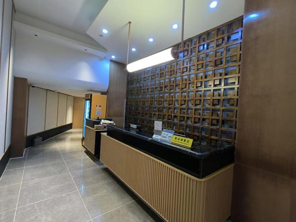 Yifang Hotel Guangzhou Shangxiajiu Pedestrian Street Yongqingfang Branch Hotel in Guangzhou