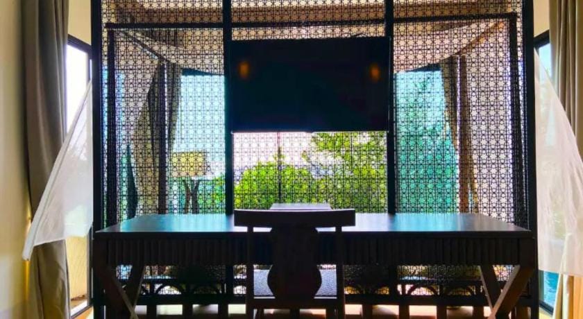 Silla Villa Private Pool & Sea View Hotel in Phuket
