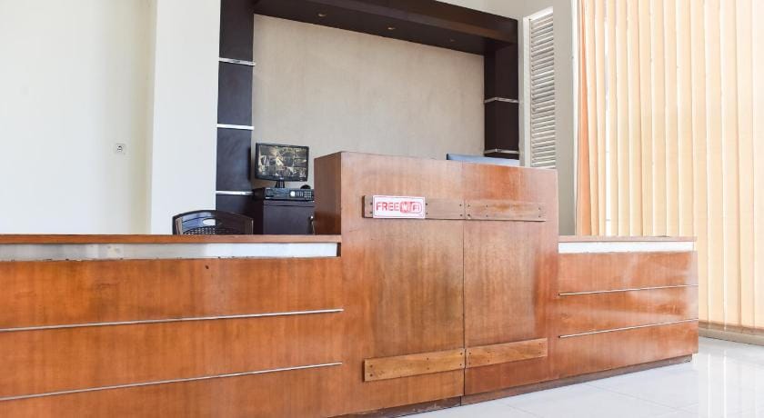 RedDoorz near Alun Alun Wonosobo Hotel in Indonesia
