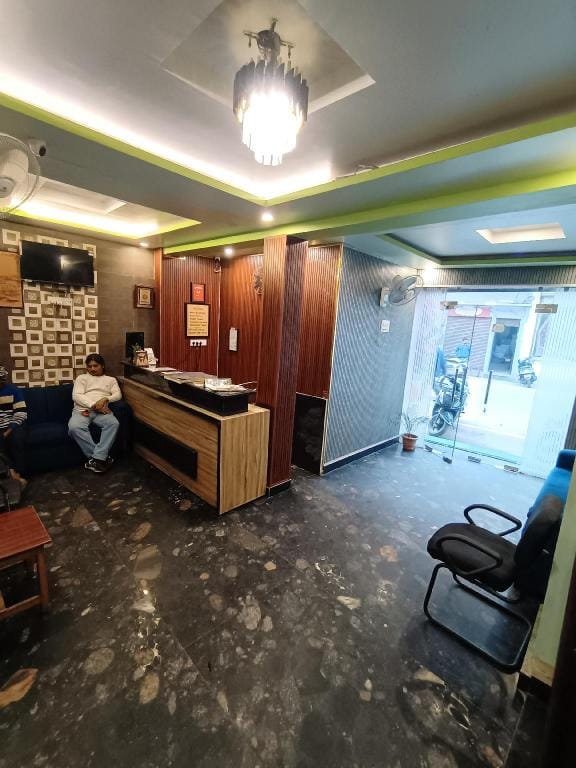 HOTEL PICASSO Hotel in Varanasi