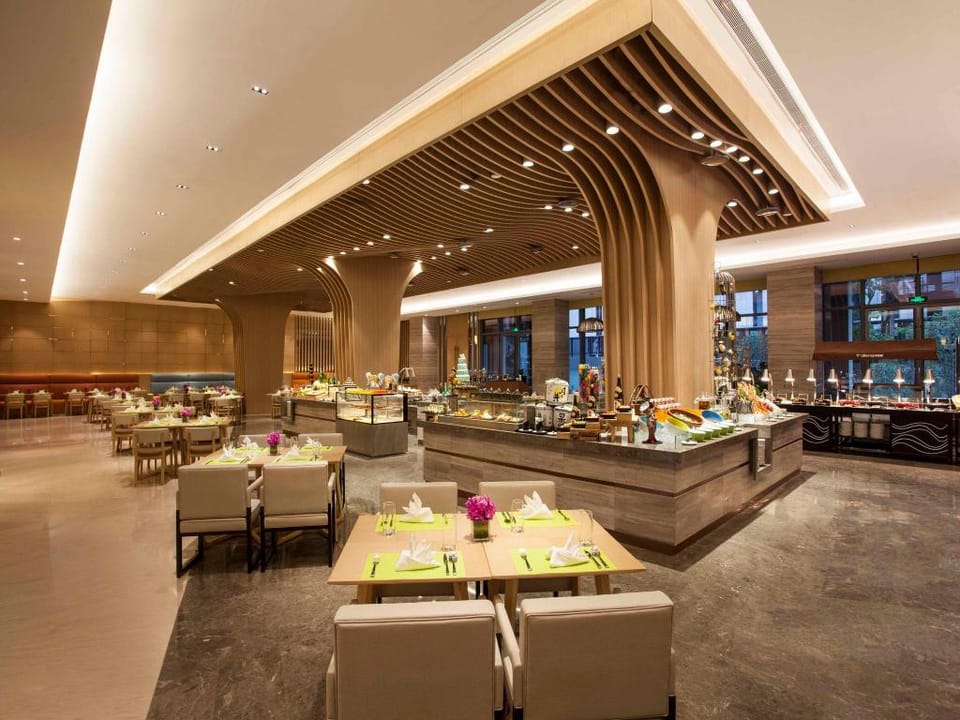 Holiday Inn Suzhou Huirong Plaza By IHG Hotel in Suzhou