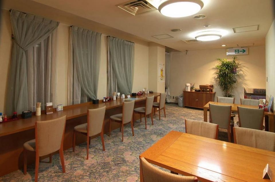 Kawaramachi Gion Onsen Golden Time Takamatsu (Male Only) Capsule hotel in Japan