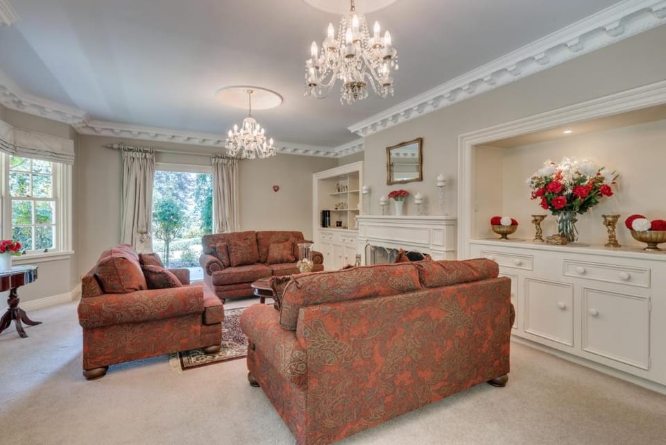 Bellevue Boutique Lodge Bed and Breakfast in Taupo