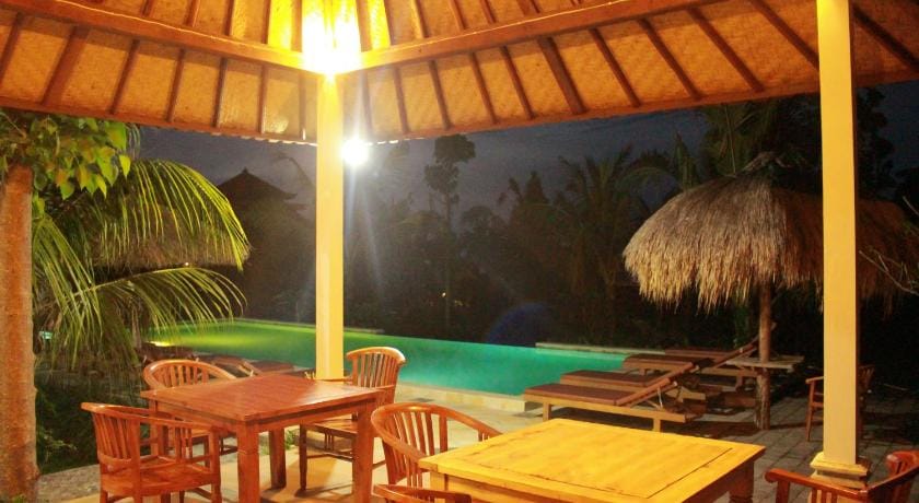 Villa Taman Padi Bed and Breakfast in Abang