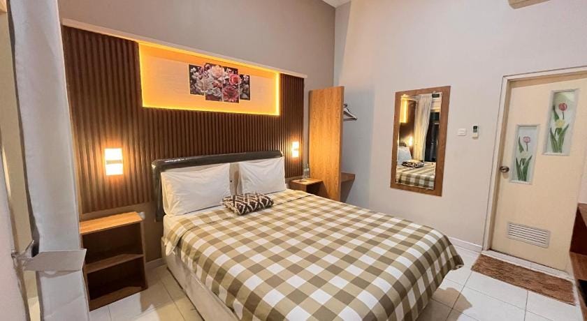 Clover Homestay Vacation rental in East Java