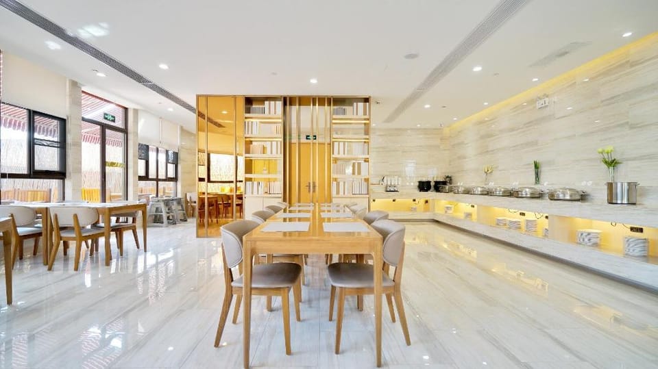 JI Hotel Kunming Chenggong Chunrong Street Metro Station Hotel in China