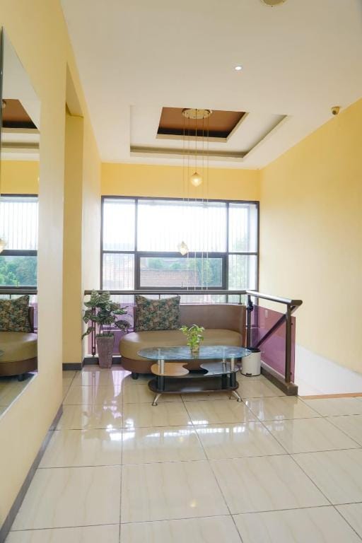 Front One Inn Malang Hotel in East Java