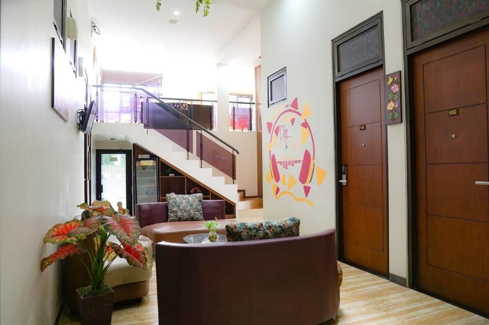 Front One Inn Malang Hotel in East Java