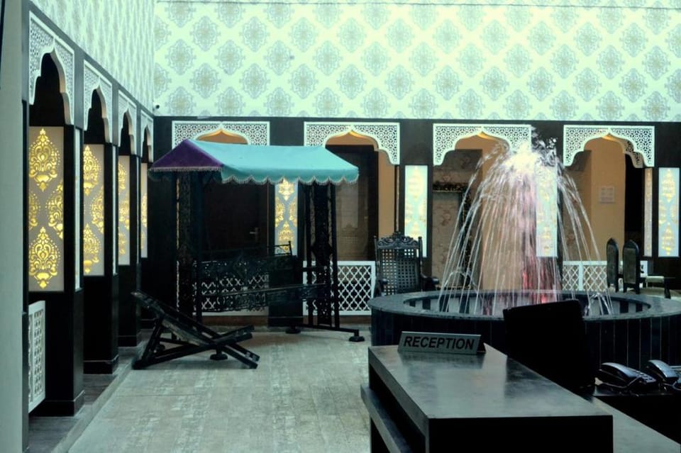 Dwivedi Hotels Sri Omkar Palace Inn in Varanasi
