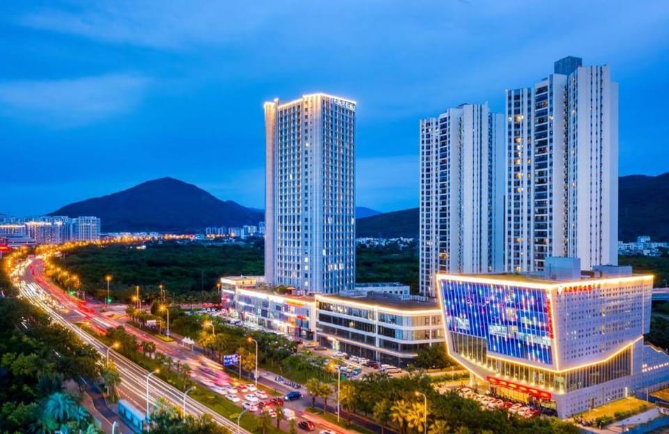 Paxton Vacances Hotel & Suite Sanya Hotel in Sanya