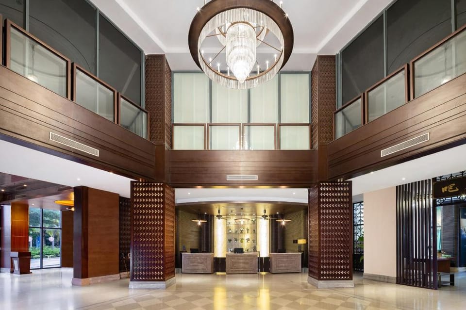 Paxton Vacances Hotel & Suite Sanya Hotel in Sanya