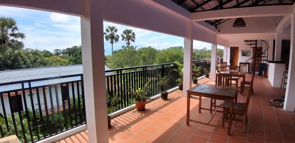 Khmer House Guesthouse Bed and Breakfast in Kien Giang